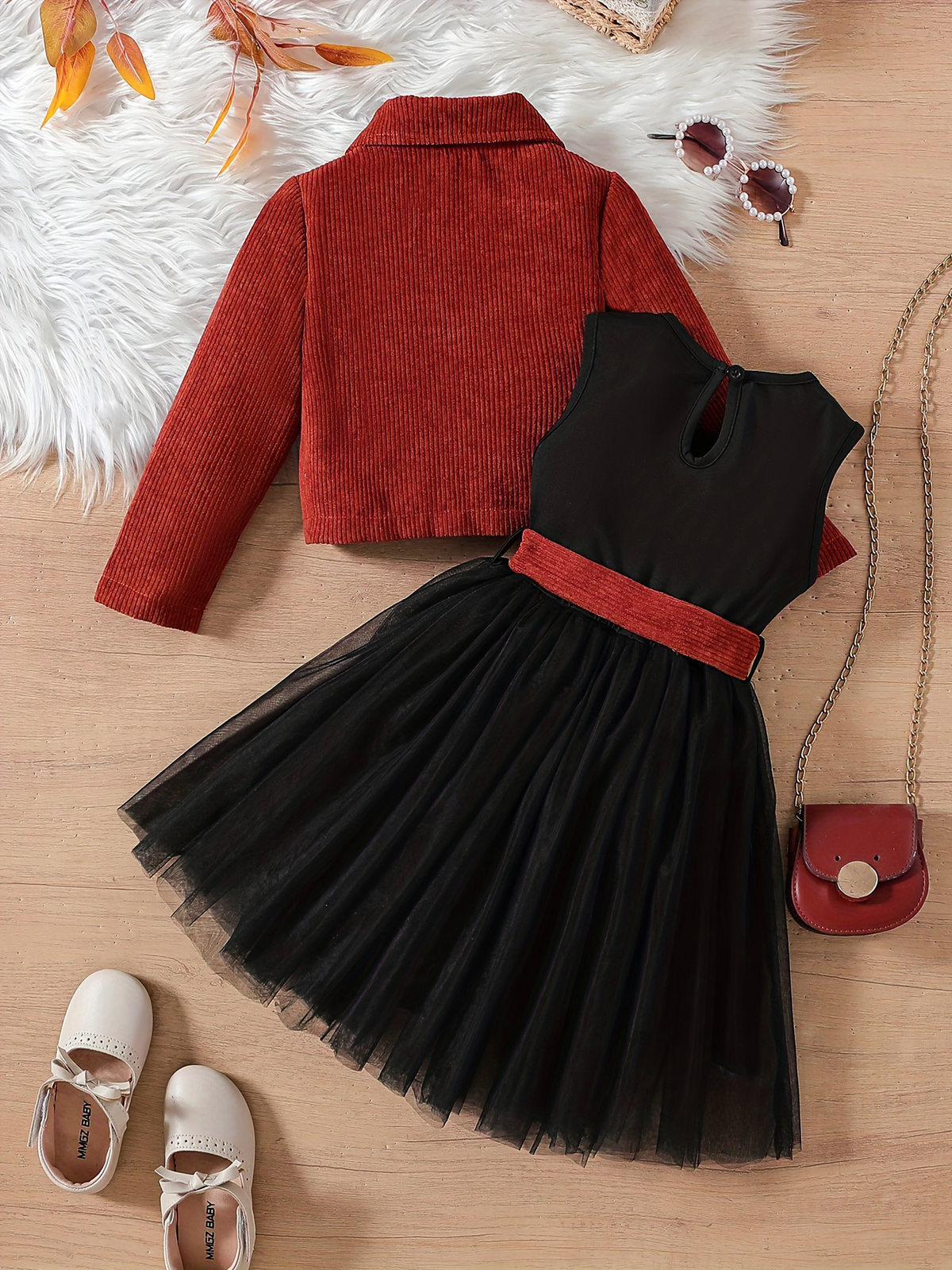 Ensemble Autumn rouge brique et noir - dos et détails